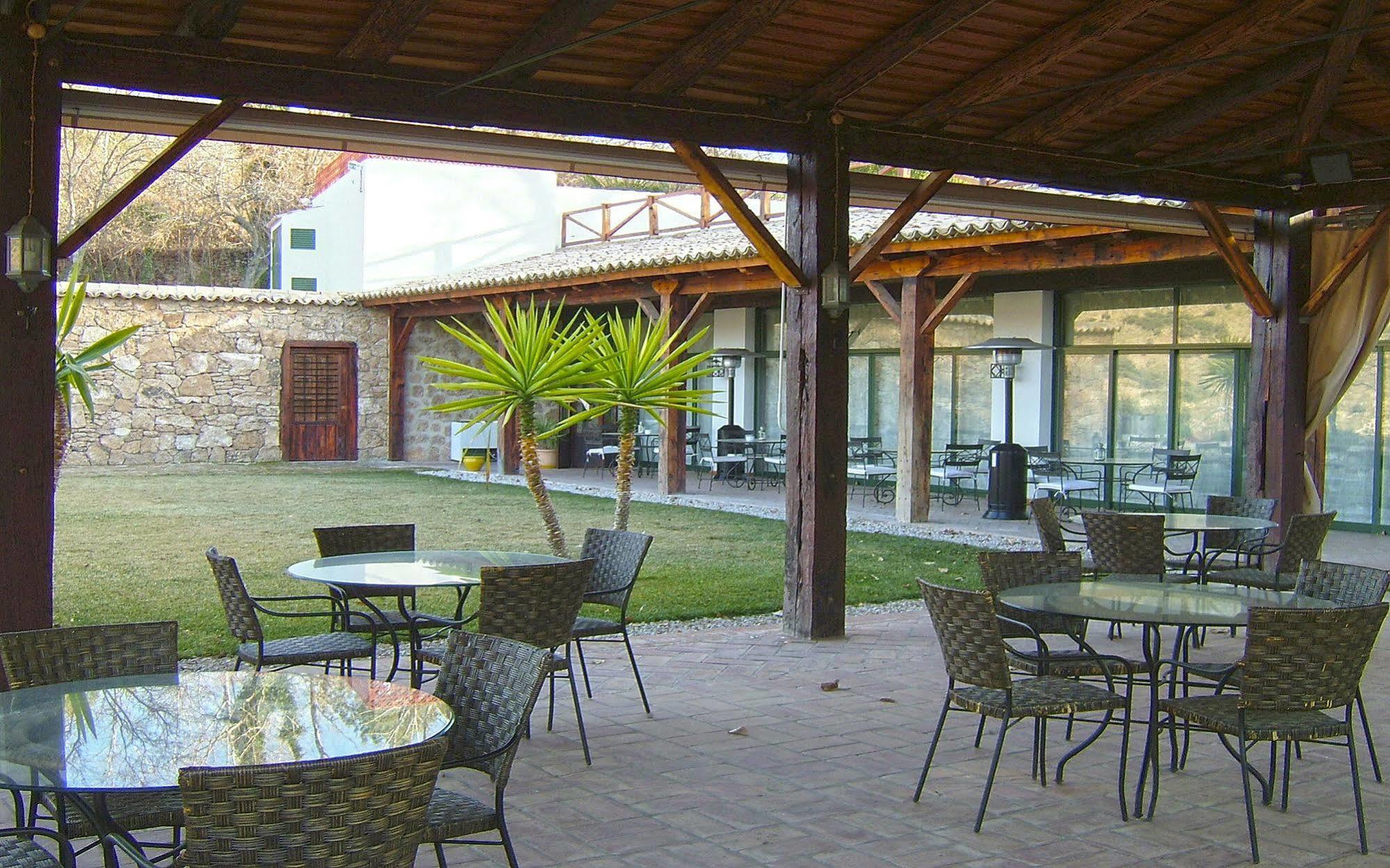 Las Aguas De Arbuniel מראה חיצוני תמונה